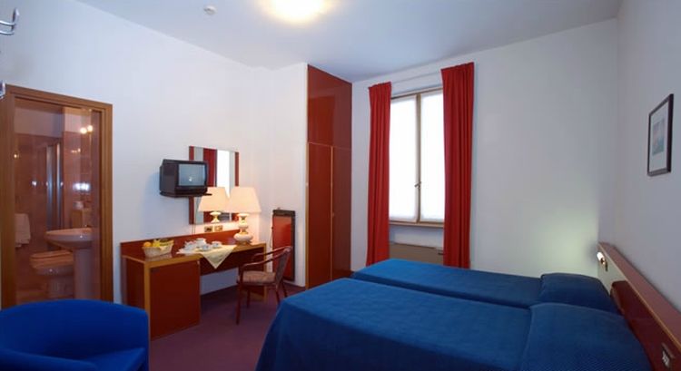ג'נובה New Alexander Hotel מראה חיצוני תמונה