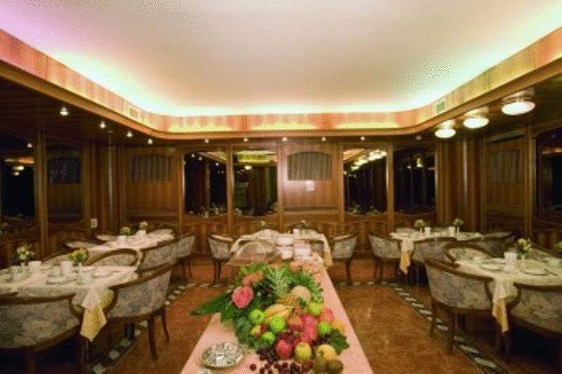 ג'נובה New Alexander Hotel מראה חיצוני תמונה