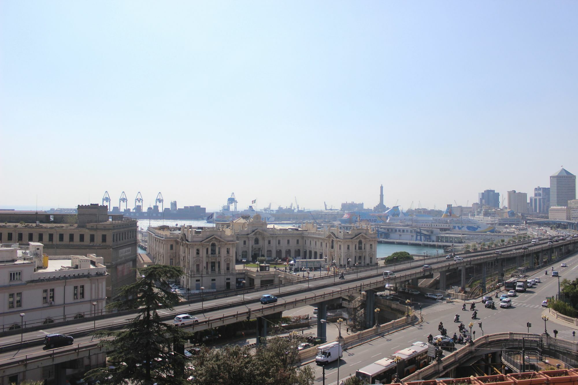ג'נובה New Alexander Hotel מראה חיצוני תמונה